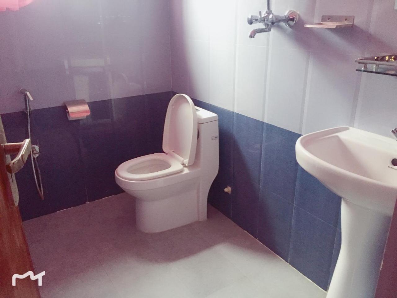 Obey Guest House Pokhara Bagian luar foto