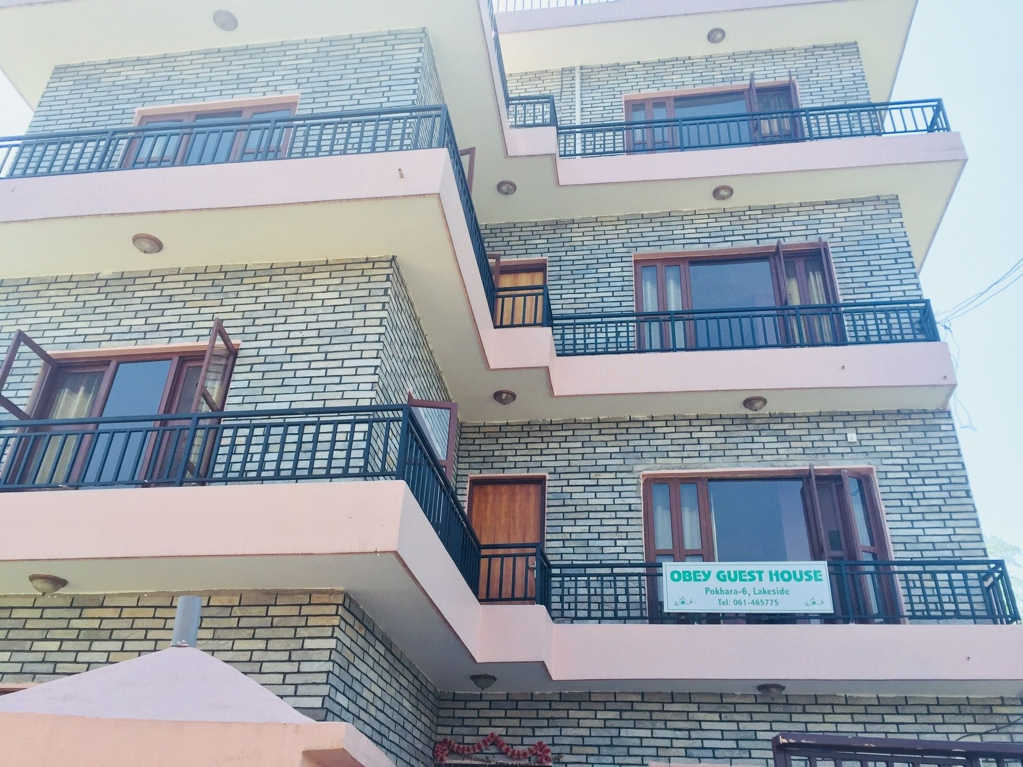 Obey Guest House Pokhara Bagian luar foto
